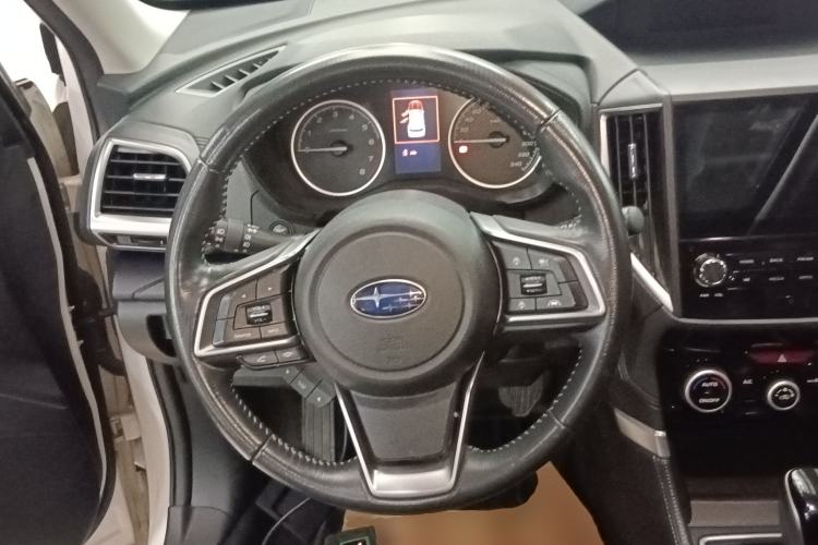 Used Subaru Forester 2019 2.0i Luxury Edition EyeSight Steering Wheel