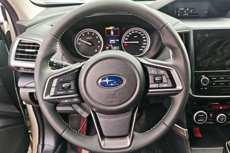 Used Subaru Forester 2019 2.0i Luxury Edition EyeSight Steering Wheel