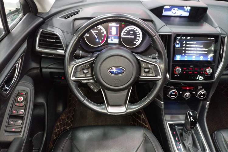 Used Subaru Forester 2019 2.0i Luxury Edition EyeSight Steering Wheel