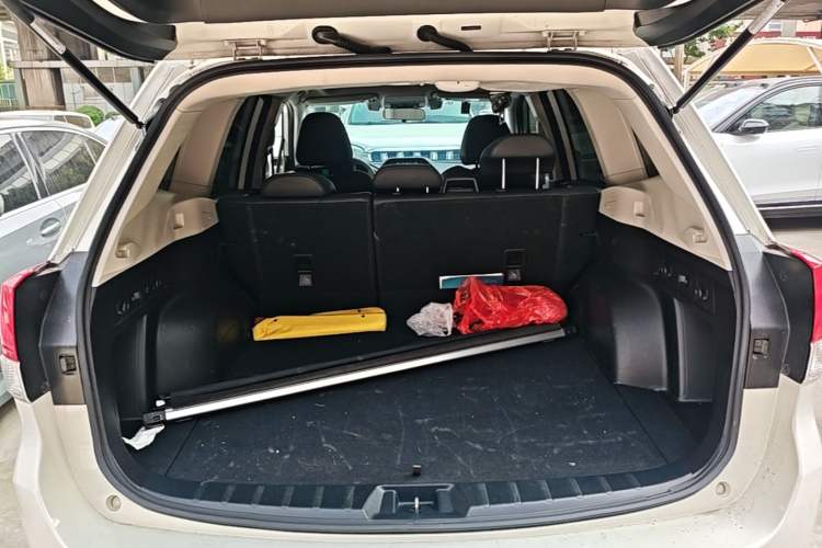 Used Subaru Forester 2019 2.0i Luxury Edition EyeSight Trunk