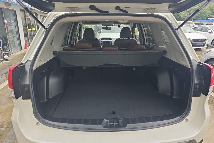 Used Subaru Forester 2019 2.0i Smart Engine Sport Edition Trunk