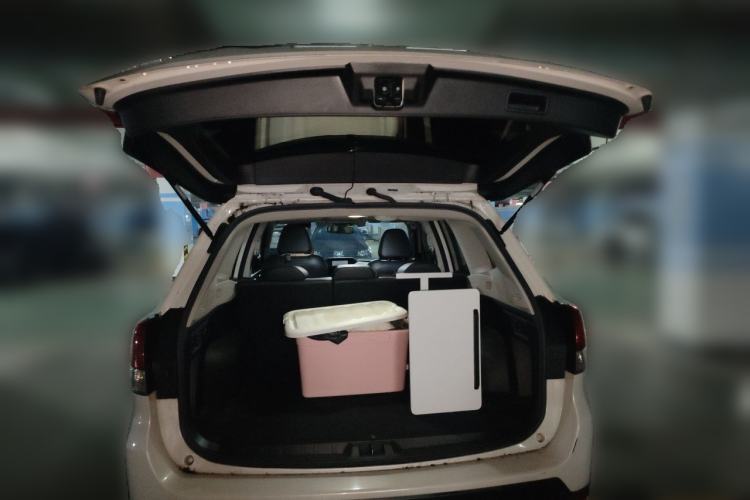 Used Subaru Forester 2019 2.0i Luxury Edition EyeSight Trunk