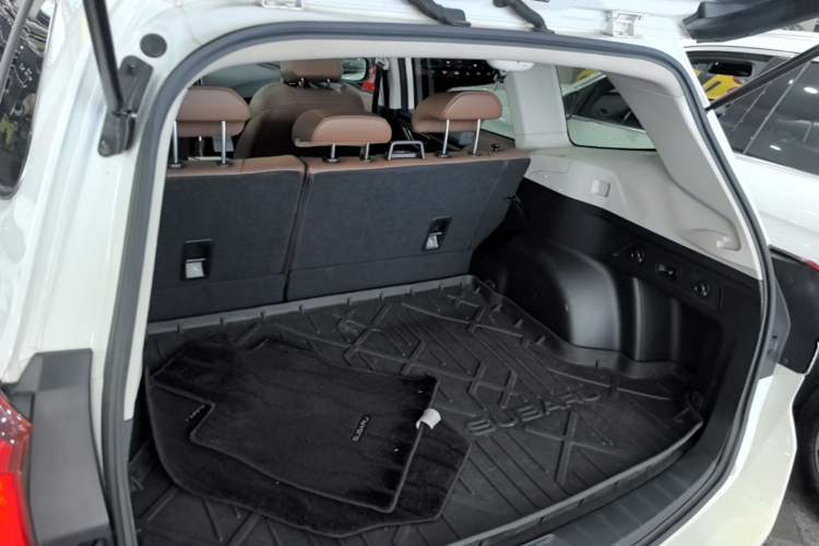 Used Subaru Forester 2019 2.0i e-Boxer Sport Edition EyeSight Trunk