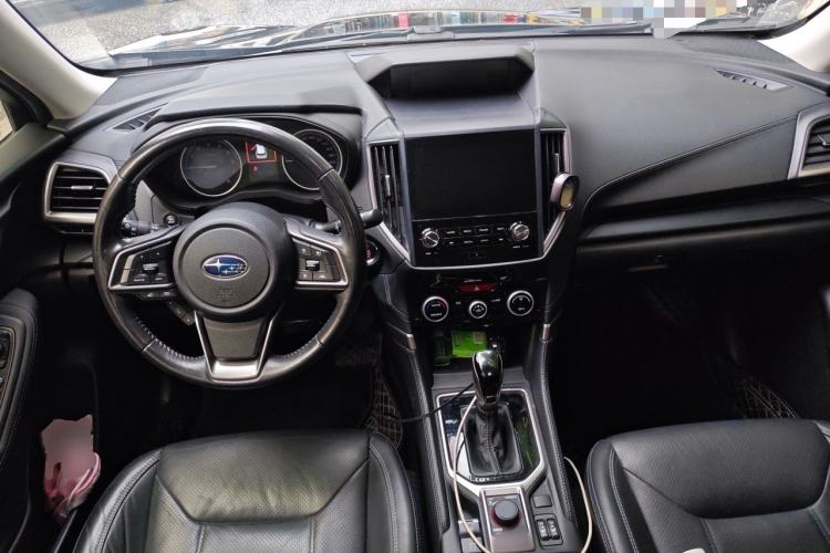 Used Subaru Forester 2020 2.0i Luxury Edition EyeSight Center Console