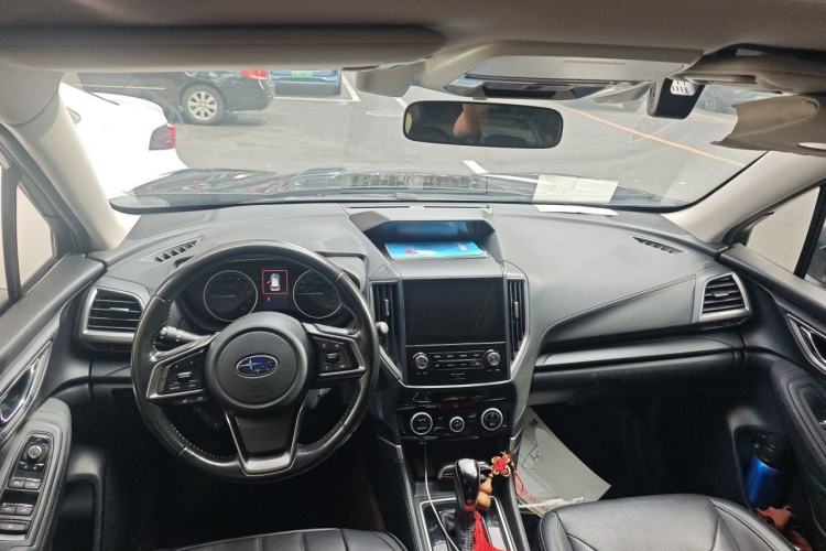 Used Subaru Forester 2020 2.0i Luxury Edition EyeSight Center Console