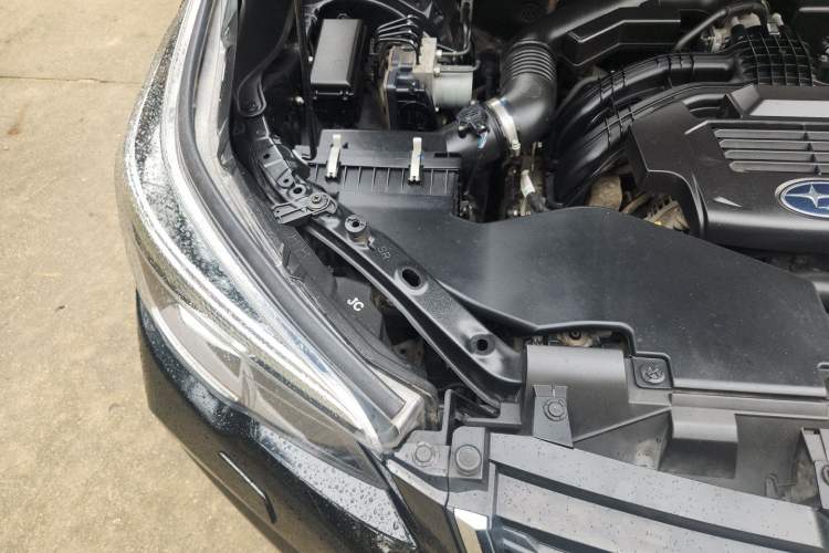 Used Subaru Forester 2020 2.0i Luxury Edition EyeSight Engine Bay Right