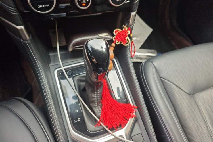 Used Subaru Forester 2020 2.0i Luxury Edition EyeSight Gear Lever
