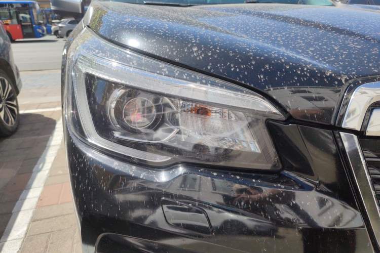 Used Subaru Forester 2020 2.0i e-Boxer Flagship Edition with EyeSight Right Front Headlight