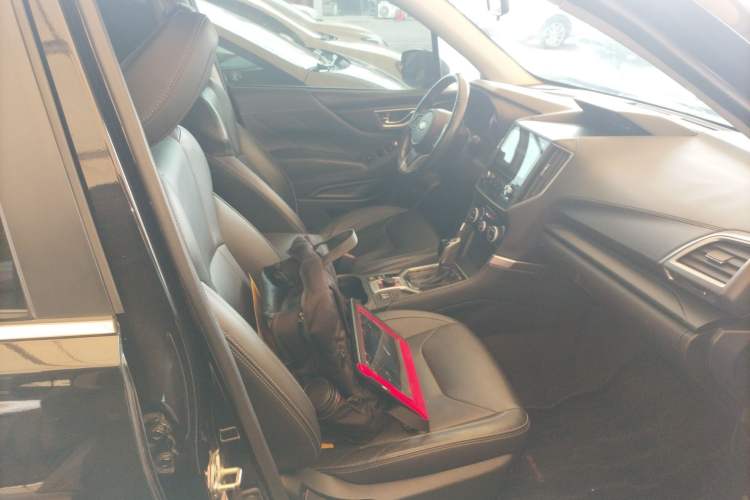 Used Subaru Forester 2020 2.0i Luxury Edition EyeSight Right Front Seat