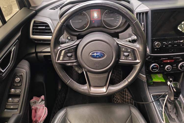 Used Subaru Forester 2020 2.0i Luxury Edition EyeSight Steering Wheel
