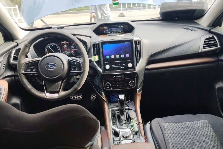 Used Subaru Forester 2020 2.0i e-Boxer Flagship Edition with EyeSight Center Console