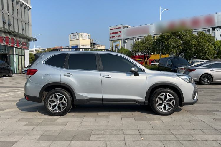 Used Subaru Forester 2020 2.0i Luxury Edition EyeSight Exterior 3