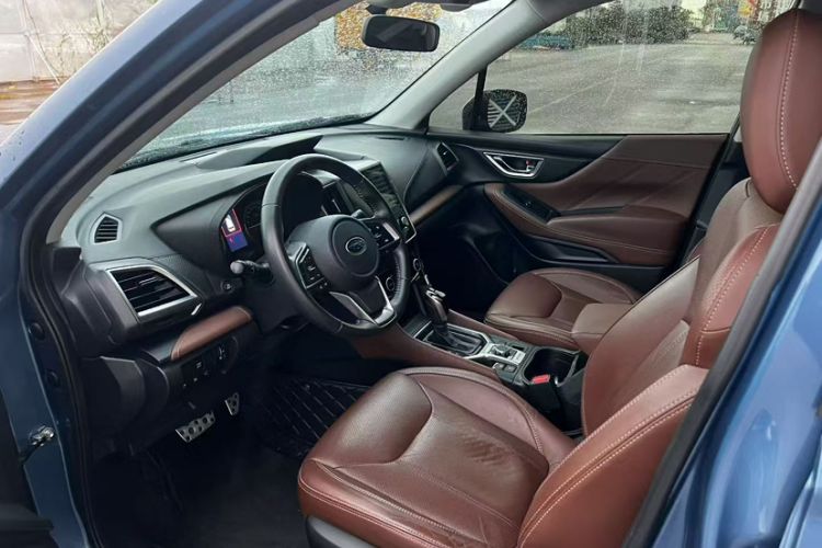 Used Subaru Forester 2020 2.0i e-Boxer Sport Edition EyeSight Interior 4