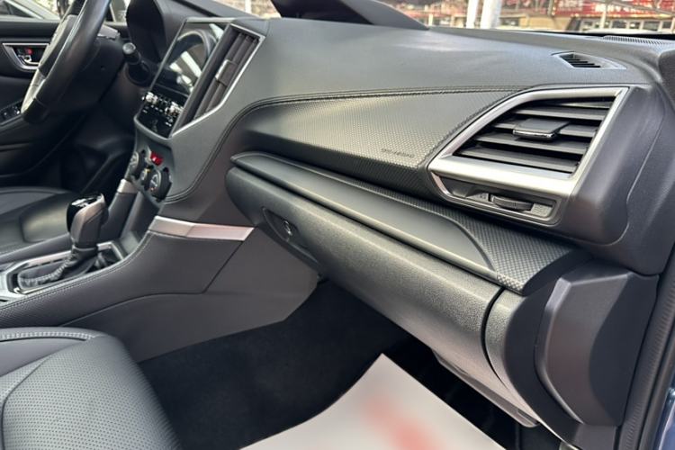 Used Subaru Forester 2020 2.0i Luxury Edition Interior 9