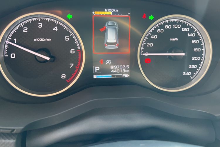 Used Subaru Forester 2020 2.0i Luxury Edition EyeSight Odometer Close Up