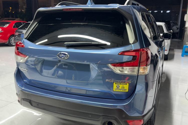 Used Subaru Forester 2020 2.0i Luxury Edition Rear Right 45 Deg
