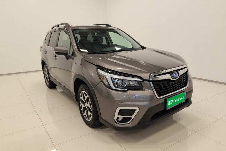 Used Subaru Forester 2020 2.0i Luxury Edition EyeSight Front Right 45 Deg