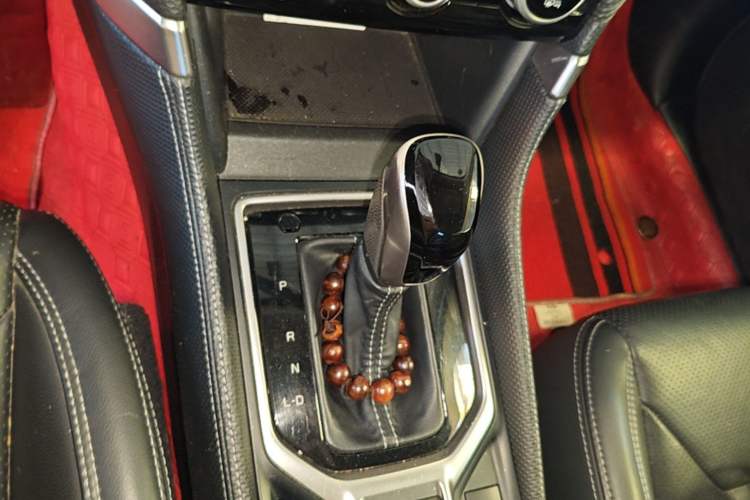 Used Subaru Forester 2020 2.0i Luxury Edition EyeSight Gear Lever