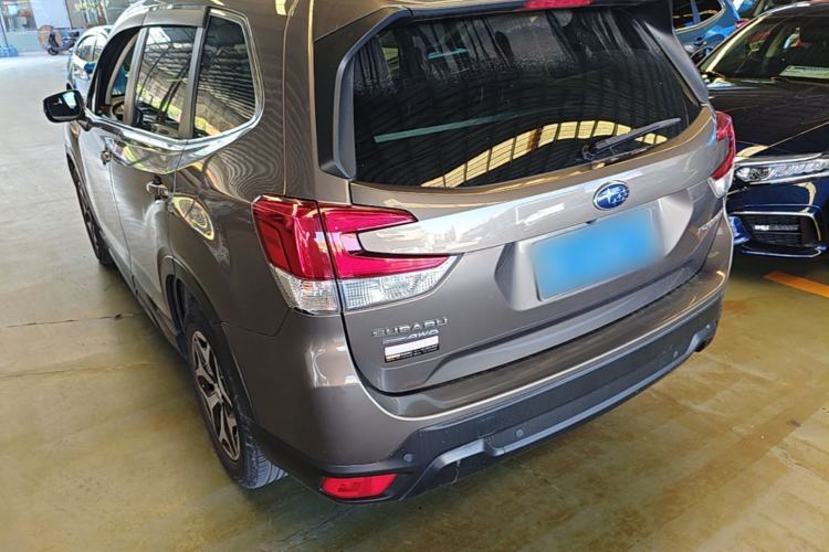 Used Subaru Forester 2020 2.0i Luxury Edition EyeSight Rear Left 45 Deg