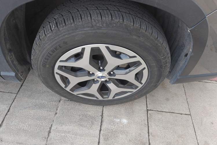Used Subaru Forester 2020 2.0i Luxury Edition EyeSight Right Front Wheel Hub