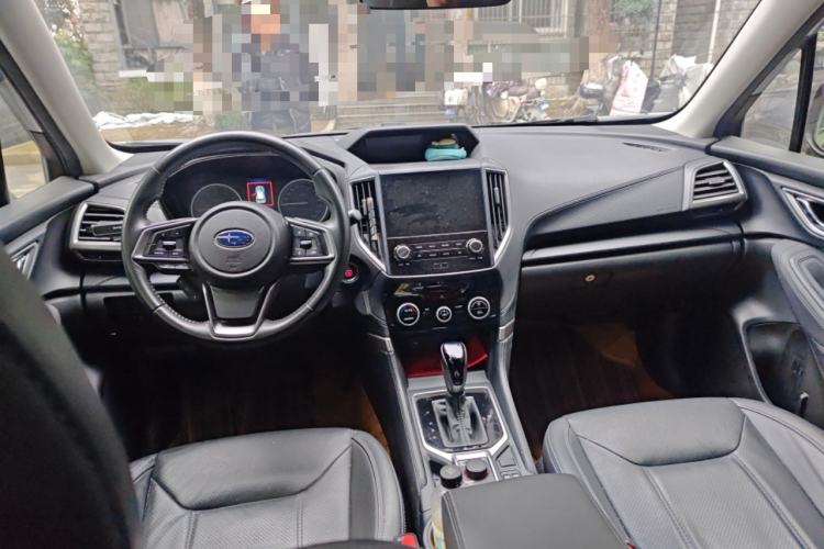 Used Subaru Forester 2020 2.0i Luxury Edition EyeSight Center Console