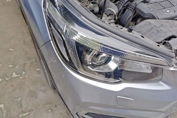 Used Subaru Forester 2020 2.0i Luxury Edition EyeSight Right Front Headlight