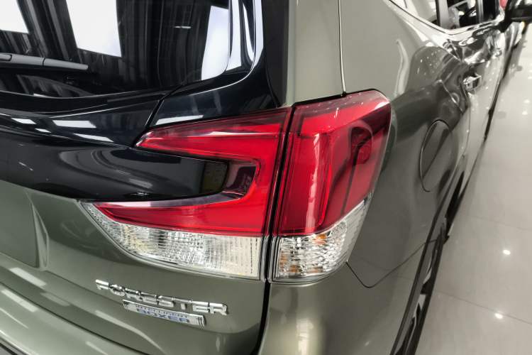 Used Subaru Forester 2020 2.0i e-Boxer Flagship Edition with EyeSight Exterior 3
