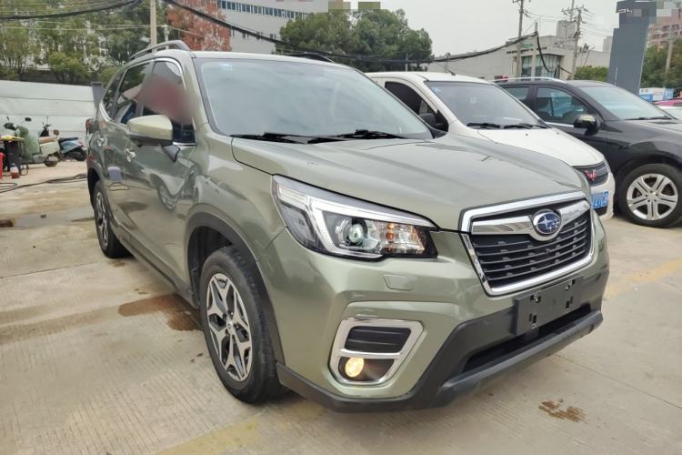 Used Subaru Forester 2020 2.0i Luxury Edition Front Right 45 Deg