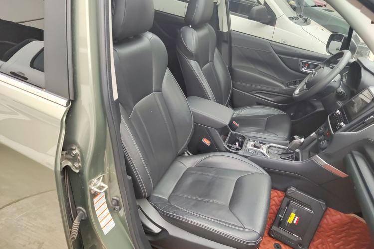 Used Subaru Forester 2020 2.0i Luxury Edition Right Front Seat