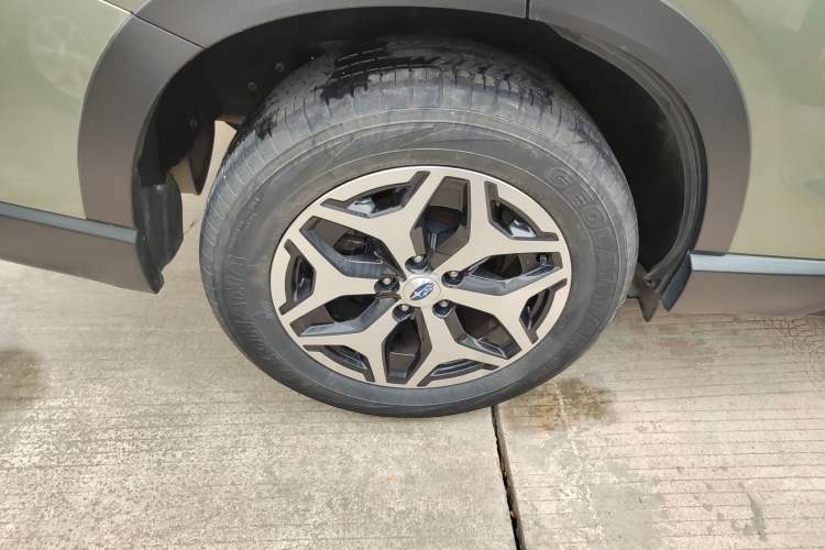 Used Subaru Forester 2020 2.0i Luxury Edition Right Rear Wheel Hub