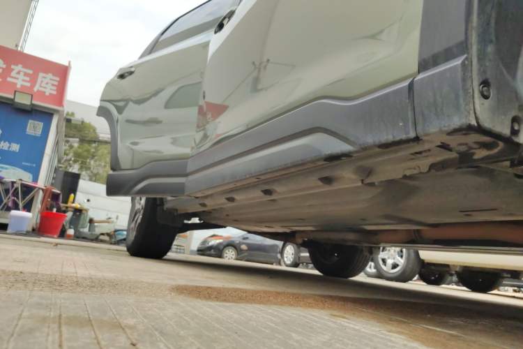 Used Subaru Forester 2020 2.0i Luxury Edition Right Side Sill