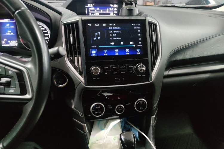 Used Subaru Forester 2020 2.0i Luxury Edition EyeSight Audio And AC Panel