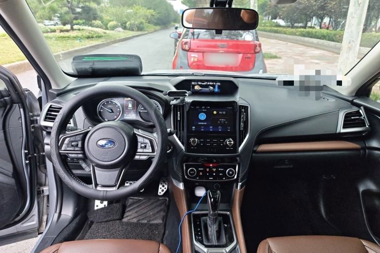 Used Subaru Forester 2020 2.0i e-Boxer Sport Edition EyeSight Center Console