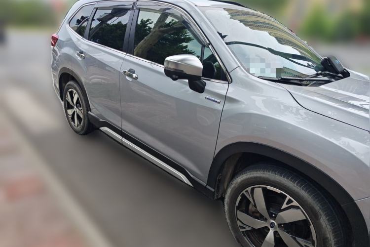 Used Subaru Forester 2020 2.0i e-Boxer Sport Edition EyeSight Front Right 45 Deg
