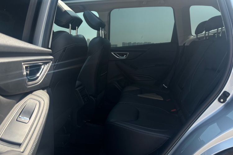Used Subaru Forester 2020 2.0i Luxury Edition EyeSight Interior 1