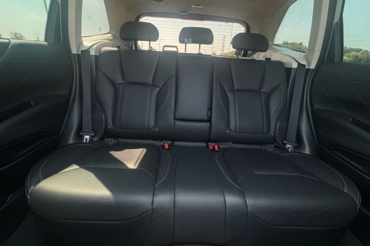 Used Subaru Forester 2020 2.0i Luxury Edition EyeSight Interior 8