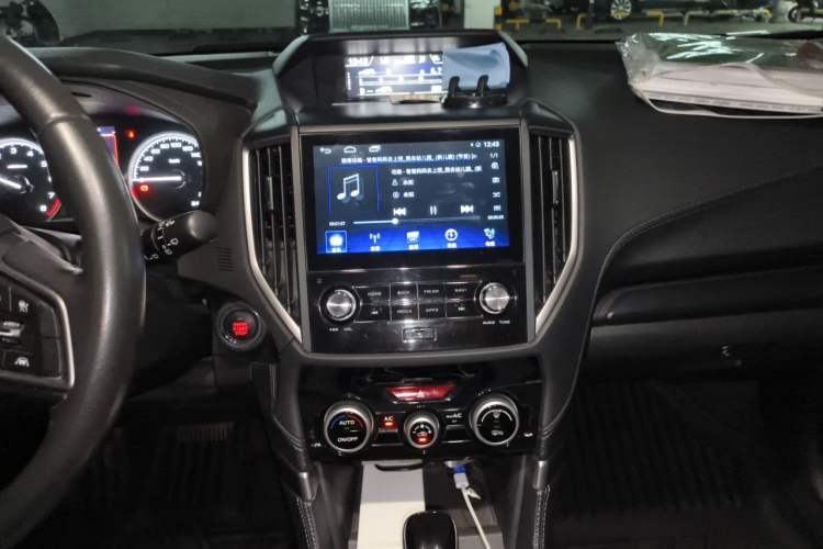 Used Subaru Forester 2020 2.0i Luxury Edition EyeSight Audio And AC Panel