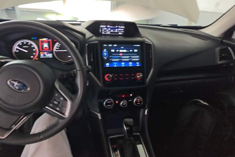 Used Subaru Forester 2020 2.0i Luxury Edition EyeSight Audio And AC Panel