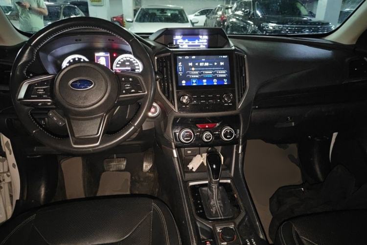 Used Subaru Forester 2020 2.0i Luxury Edition EyeSight Center Console