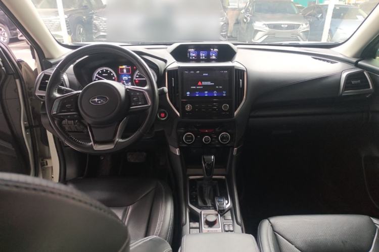 Used Subaru Forester 2020 2.0i Luxury Edition EyeSight Center Console
