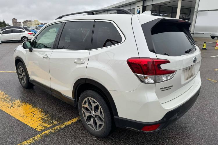 Used Subaru Forester 2020 2.0i Luxury Edition EyeSight Exterior 3
