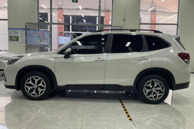 Used Subaru Forester 2020 2.0i Luxury Edition EyeSight Exterior 3