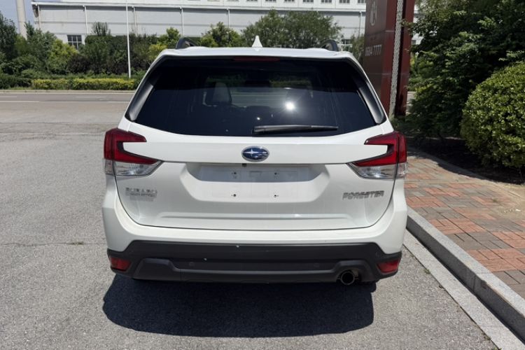 Used Subaru Forester 2020 2.0i Luxury Edition Exterior 4