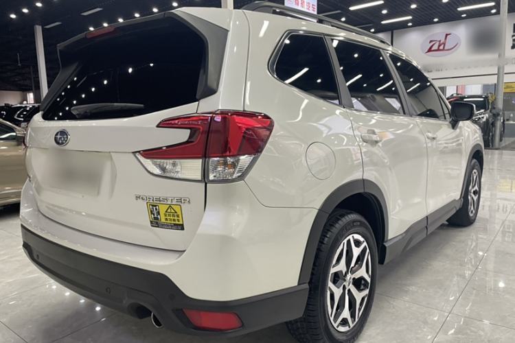 Used Subaru Forester 2020 2.0i Luxury Edition EyeSight Exterior 5
