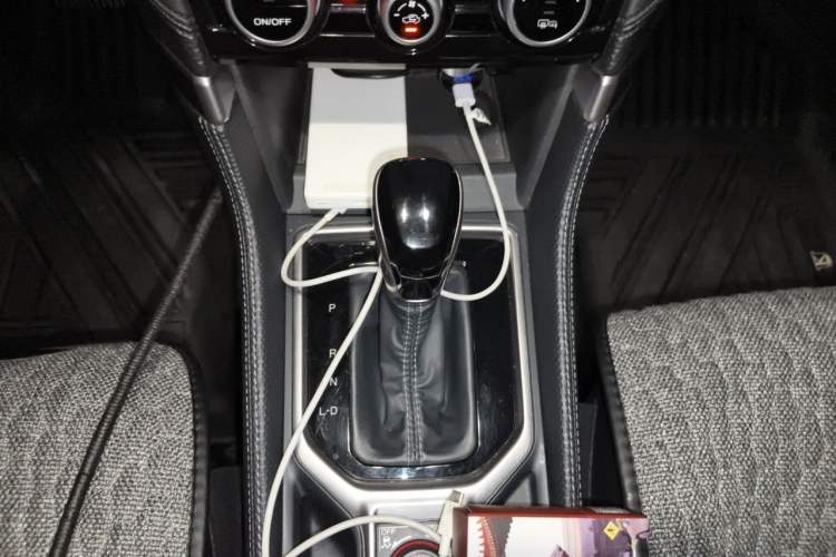Used Subaru Forester 2020 2.0i Luxury Edition EyeSight Gear Lever