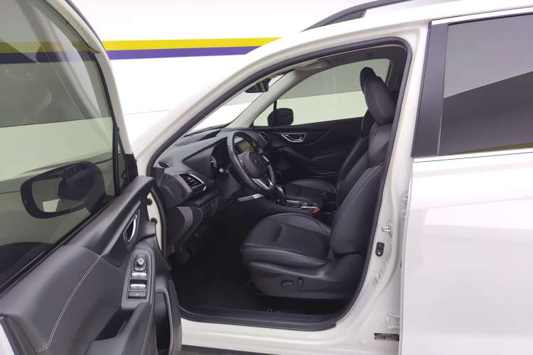 Used Subaru Forester 2020 2.0i Luxury Edition EyeSight Left Front Seat