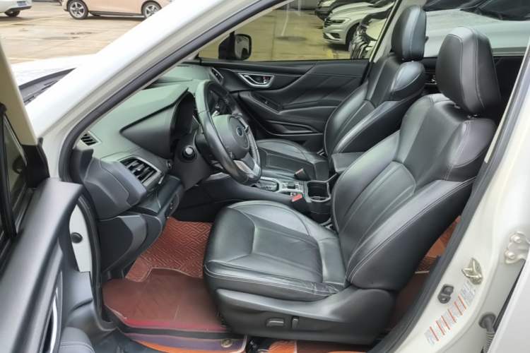 Used Subaru Forester 2020 2.0i Luxury Edition EyeSight Left Front Seat