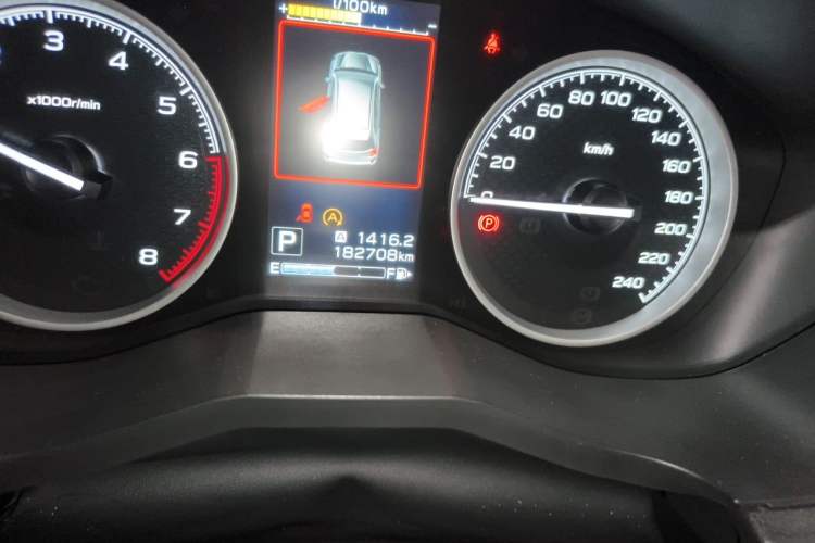 Used Subaru Forester 2020 2.0i Luxury Edition EyeSight Odometer Close Up