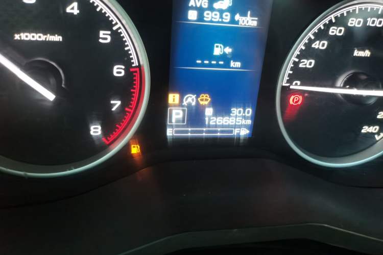 Used Subaru Forester 2020 2.0i Luxury Edition EyeSight Odometer Close Up