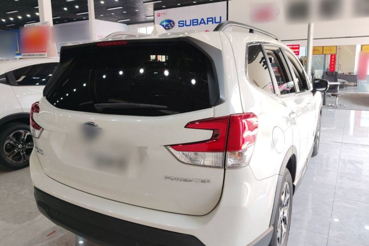 Used Subaru Forester 2020 2.0i Luxury Edition EyeSight Rear Right 45 Deg